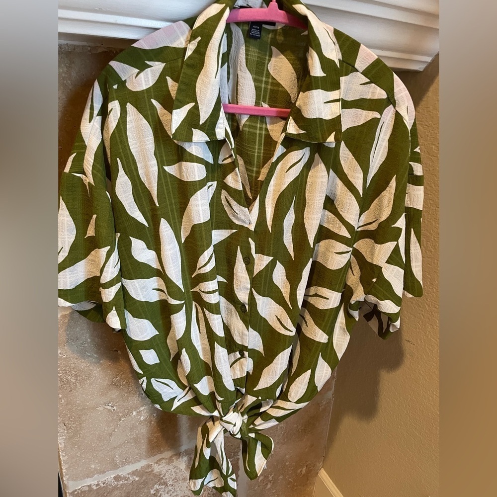 NWOT Haver of London Olive Green Leaf White Gauzy Tie Top Casual Boho XL